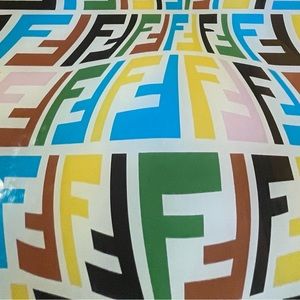 Meet your Posher, Chel